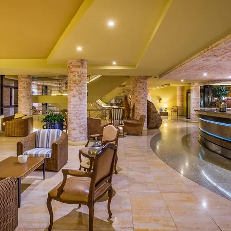 Hotel - - Savoy Signature Calheta (Madeira)
