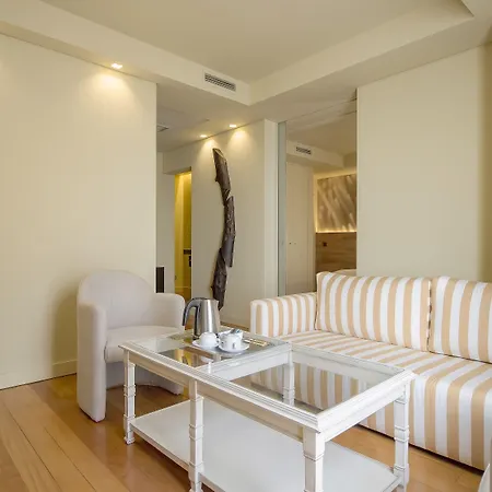 Hotel - - Savoy Signature Calheta (Madeira)