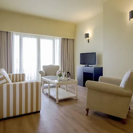 Hotel - - Savoy Signature 4*