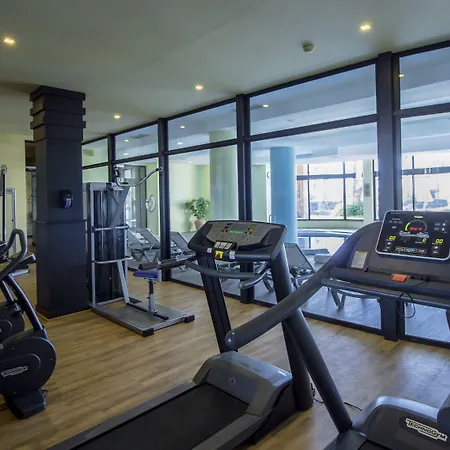 - - Savoy Signature 4* Calheta (Madeira)