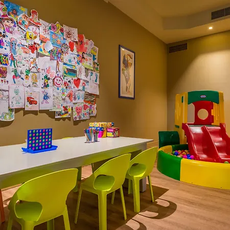 Hotel - - Savoy Signature Calheta (Madeira)