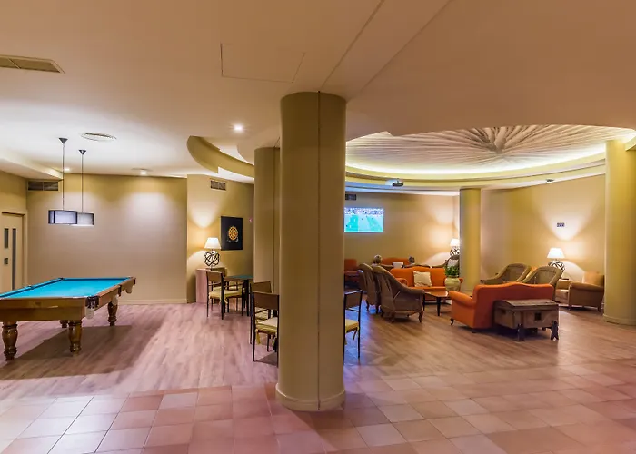 - - Savoy Signature Hotell Calheta (Madeira)
