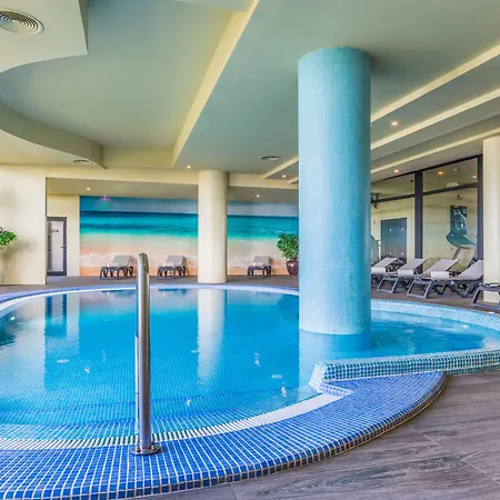 - - Savoy Signature