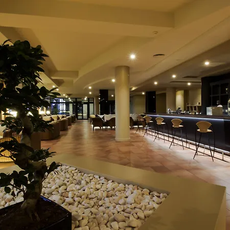 Hotel - - Savoy Signature 4*
