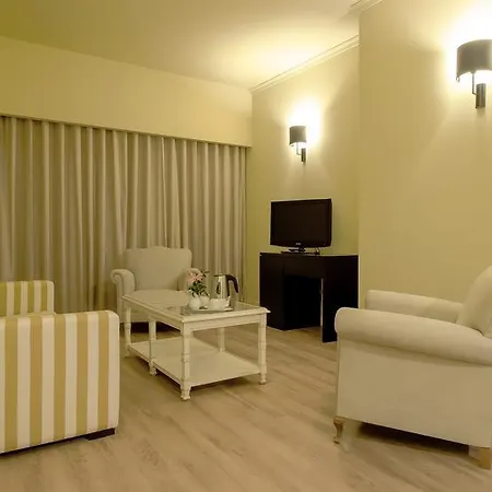 - - Savoy Signature Кальета