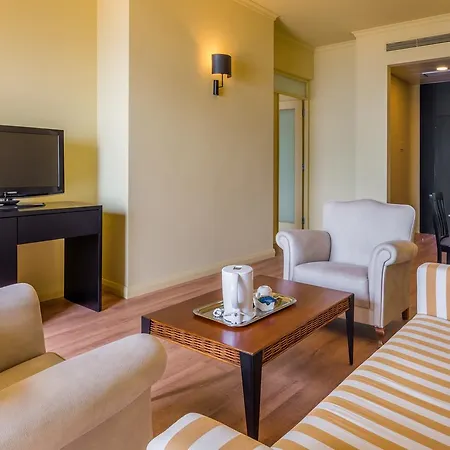 Hotel Calheta - - Savoy Signature 4*