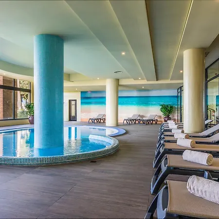 Calheta - - Savoy Signature Hotel