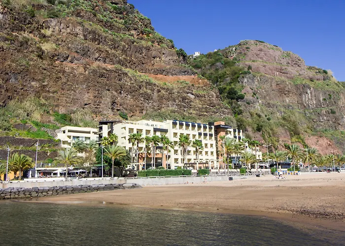 Hotel - - Savoy Signature Calheta (Madeira)
