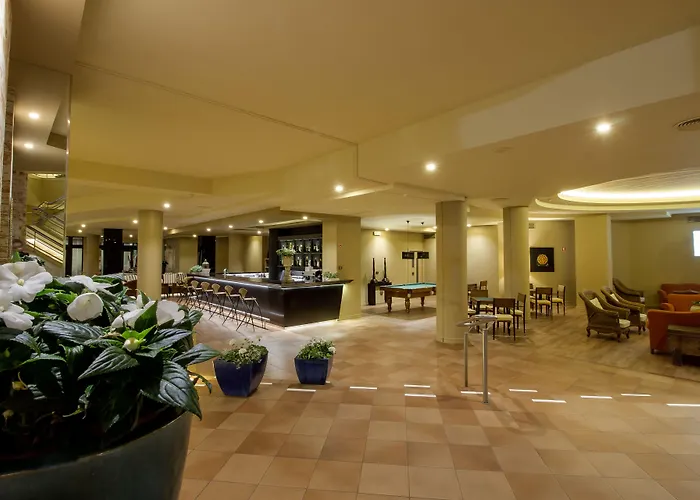 酒店 - - Savoy Signature 4*